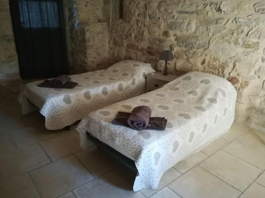 Gite De Charme 80 M², Piscine, Proche D'Uzes. Vezenobres Eksteriør billede